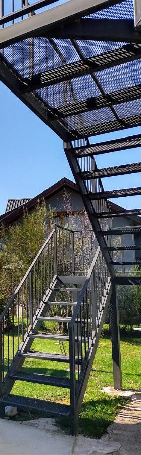 Mosqueteras Duplex Alojamientos Patagonicos Villa La Angostura Ngoại thất bức ảnh